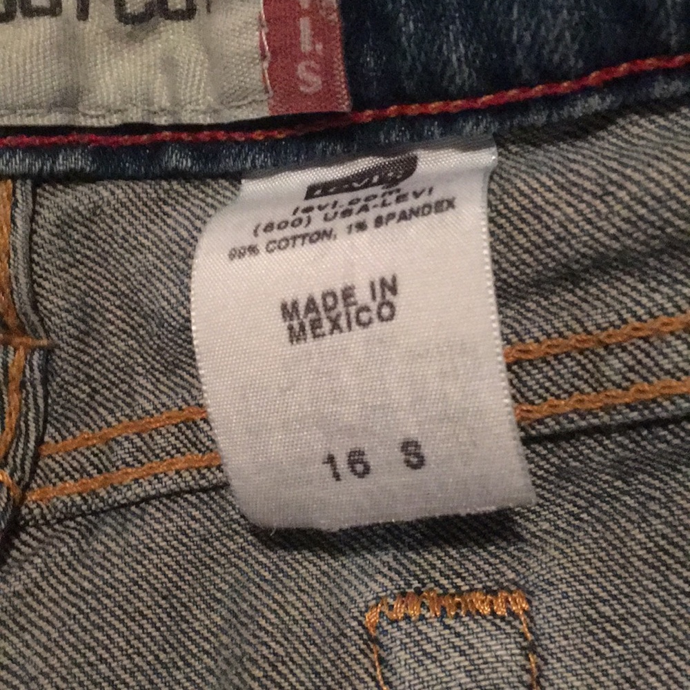 Levi’s low bootcut Jeans - Picture 3 of 7